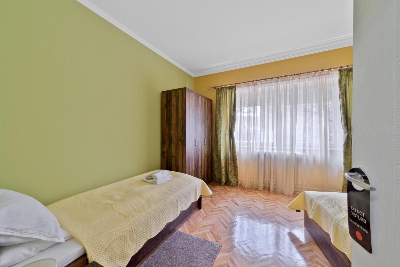 Dumalux Corner Apartment Subotica Exterior photo